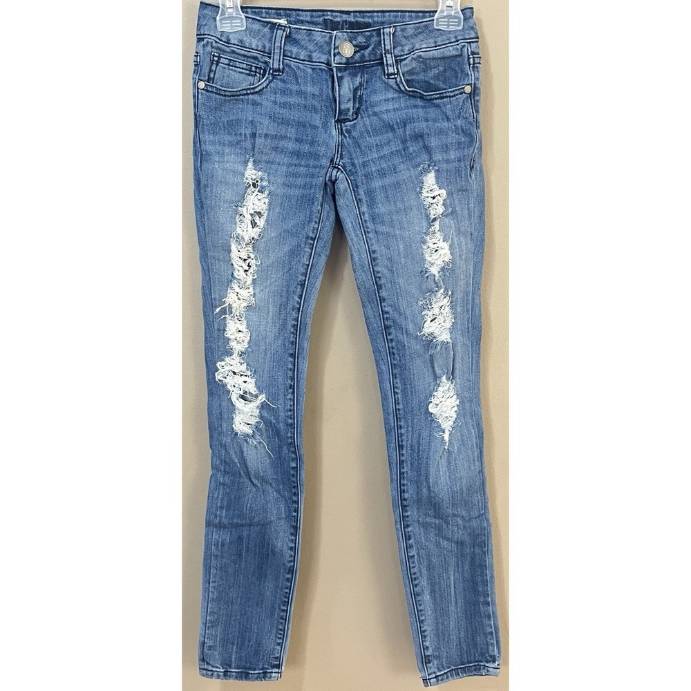 Decree Super Skinny Jeans Women's Size 0 Light Wash Distressed Holes No‎ Patches